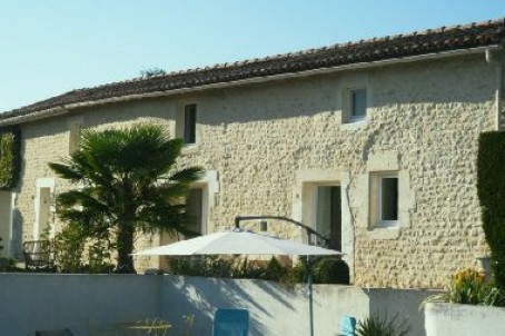 Stone House For Sale St Jean D Angely - 2