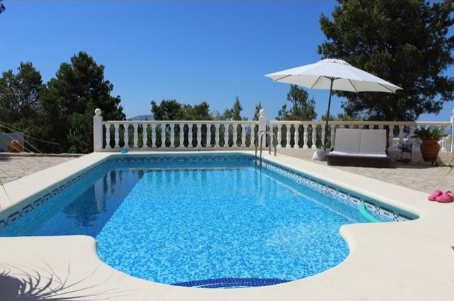 3 Bedroom Villa in Pedreguer - 2