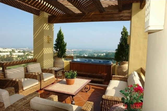 4 Bedrooms - Penthouse - Malaga - For..