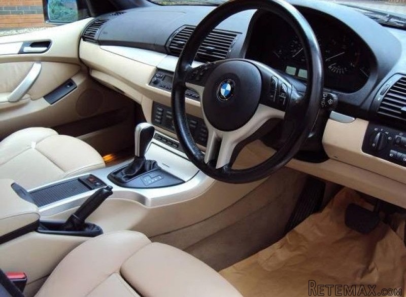 BMW X5 SUV - 2