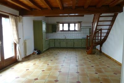 Old House 3 Rooms - 2