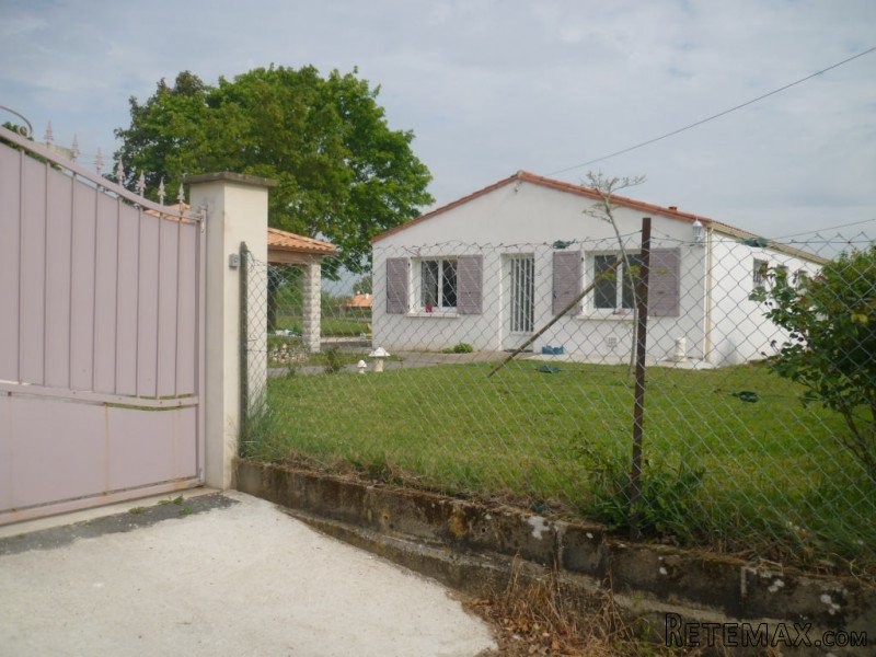 Stone House For Sale St Jean D Angely - 2
