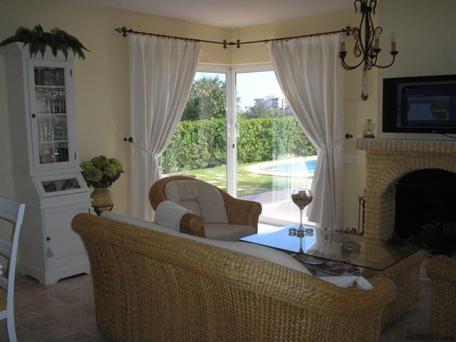 Villa For Sale In San Juan De Los.. - 2