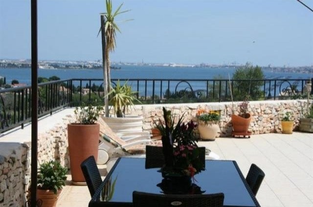 3 bedroom Villa For Sale: 34140.. - 2