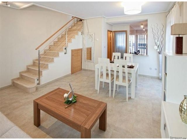 3 bedroom Town House For Sale:..