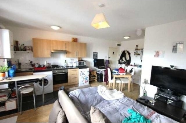 Flat/Apartment To Let in London