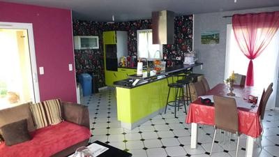 4 Bedrooms - House - Poitou-Charentes -.. - 2