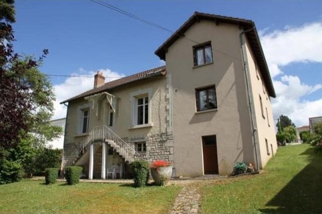 5 bedroom House For Sale: 86000 POITIERS - 2