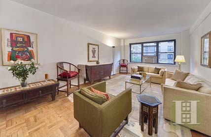 1 bedroom Apartment For Sale: 11..