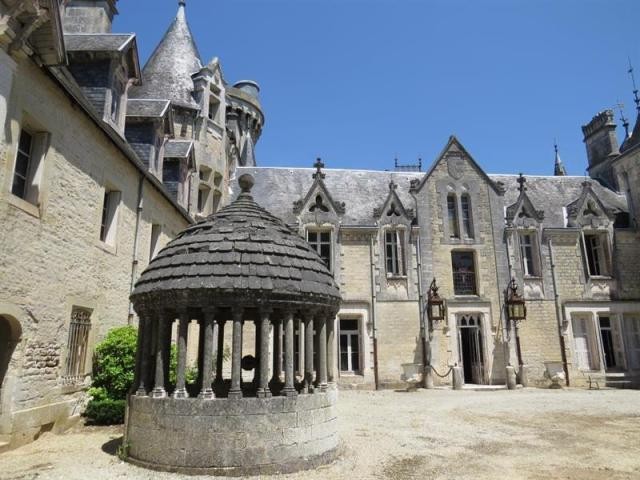 16 bedroom Castle For Sale: 16000.. - 2