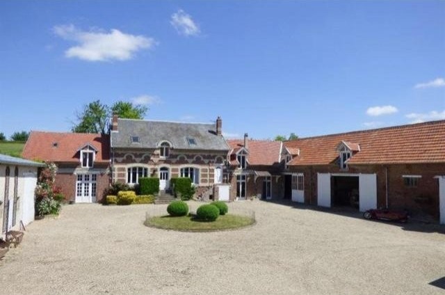 5 bedroom Character For Sale: 60420 OISE