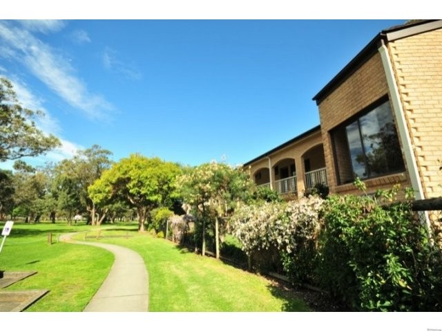 Bayside Park Retirement Village -..