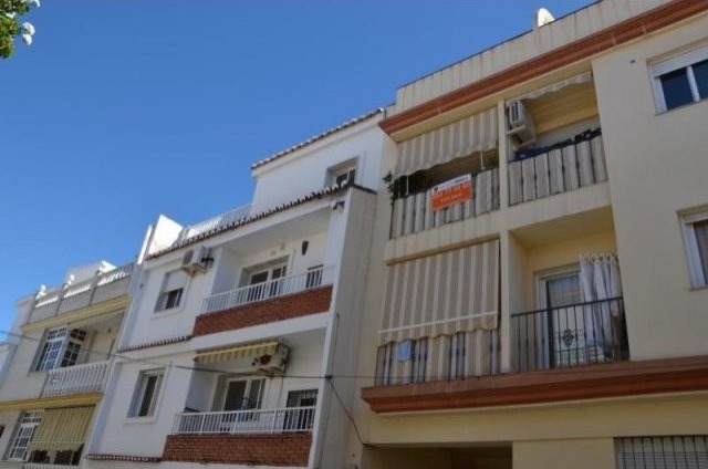2 Bed Apartment for sale in Mijas Costa