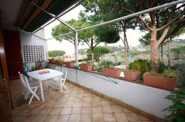 2 Bedrooms - Apartment - For Sale