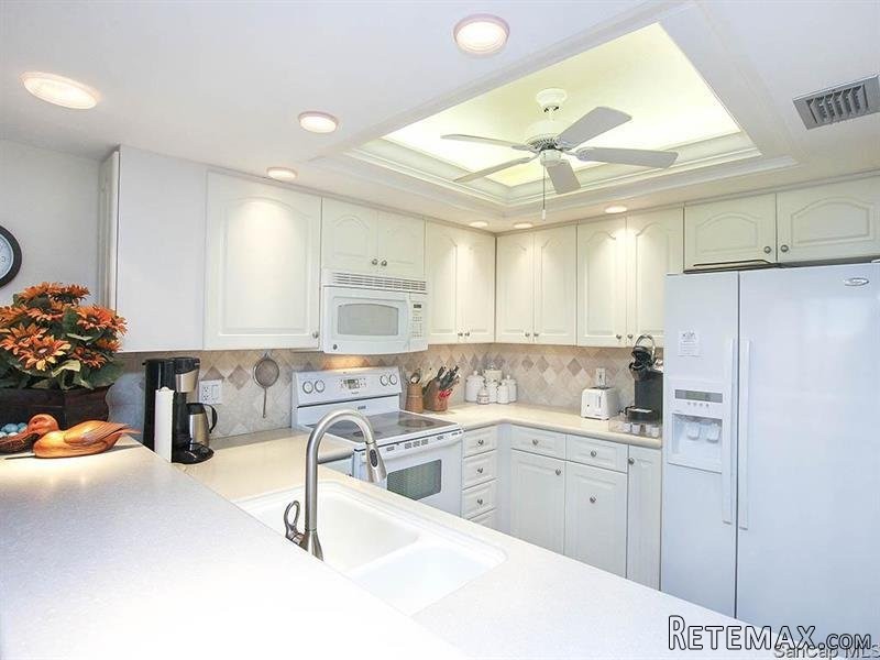 2 bedroom Condominium For Sale:.. - 2