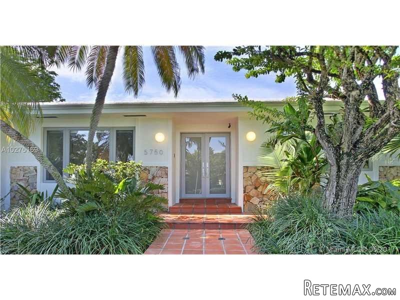 4 bedroom House For Sale: 5750 SW 132..
