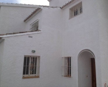 4 Bed Villa for sale in Mijas