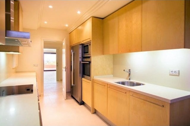 3 Bed Sea View Garden Apartment in.. - 2