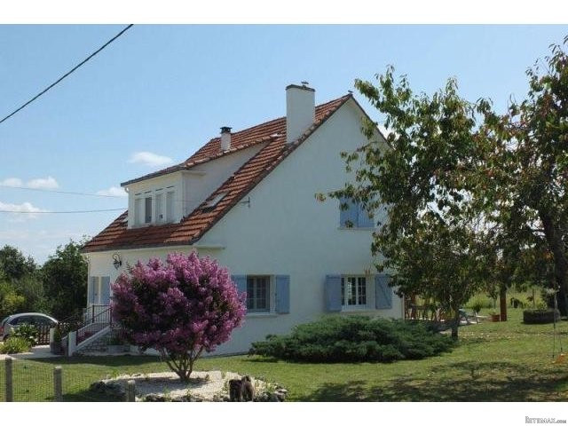 5 Bedroom Detached House For Sale - 2