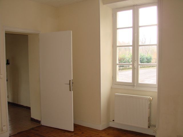 Vente Maison St Paul La Roche - 2
