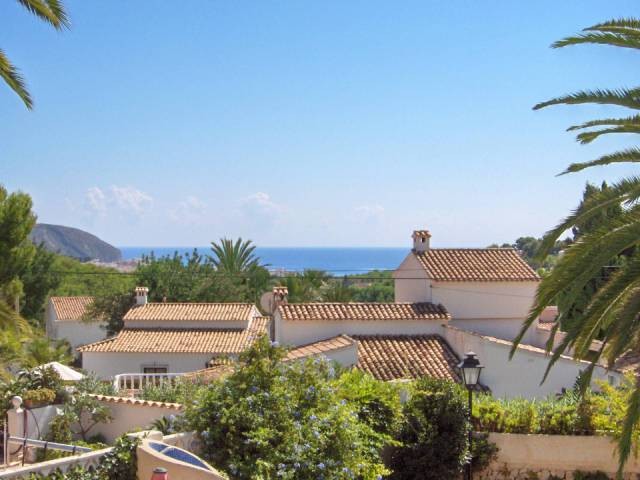 Lovely villa with sea view - 2