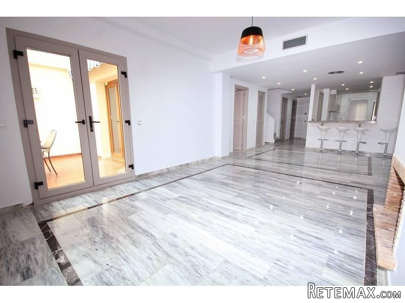 3 bedroom penthouse for sale - 2