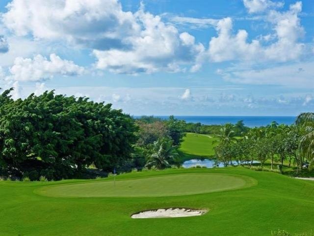 2 bedroom Property For Sale: Royal.. - 2