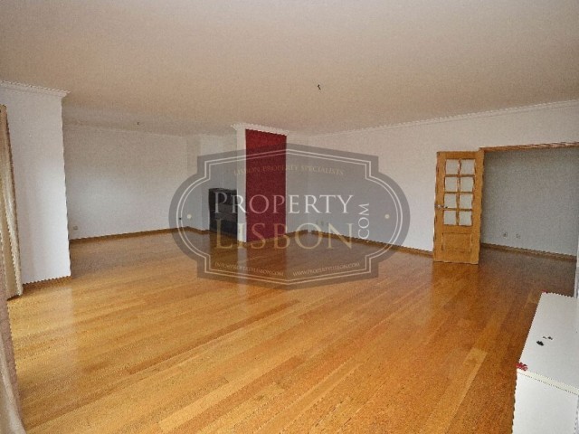 3 Bedrooms - Apartment - LISBON - For..