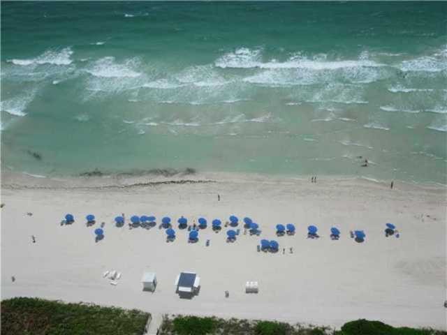 6365 COLLINS AV, 2702, Miami Beach, FL..