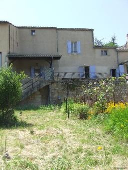 In The Centre Of Beaumont Du Perigord.. - 2