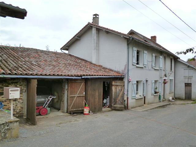 4 Bedroom Village House, Two Barns..