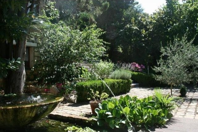 8 bedroom Town House For Sale: 86000.. - 2