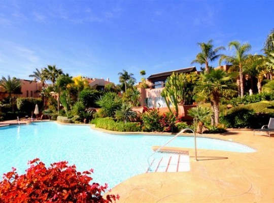 Apartment for sale in Sierra Blanca..