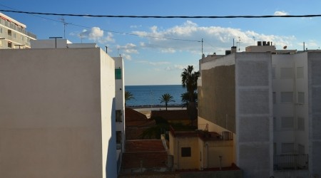 Resale · Apartment · Spain · Costa Bl..