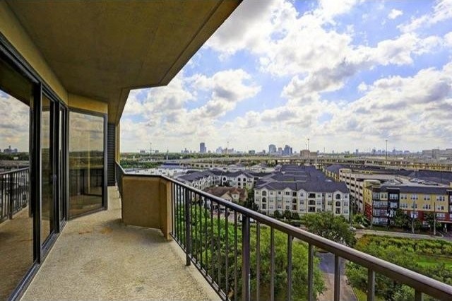 2 bedroom Apartment For Sale: 3350.. - 2
