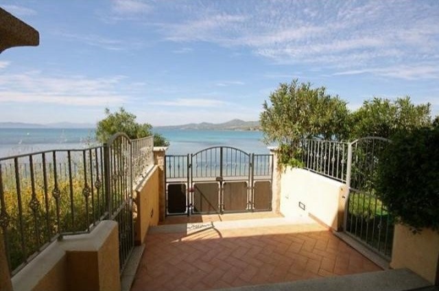 1 Bedroom - Apartment - For Sale