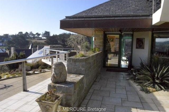 2 bedroom House For Sale: 22370 PLENEUF.. - 2