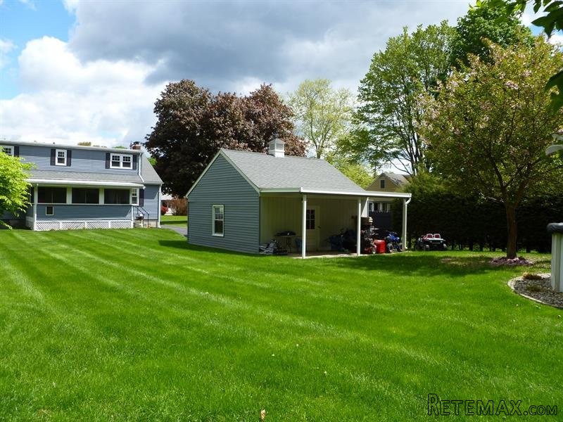 3 bedroom House For Sale: 19 Carmen Dr.. - 2