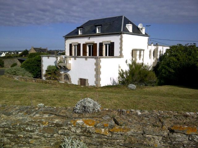 Unique Historical Property Overlooking.. - 2