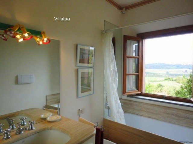 Country/farmhouse - For Sale - South of..