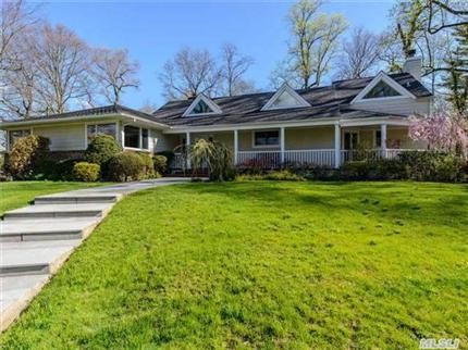 4 The Balsams Roslyn Estates, NY 11576