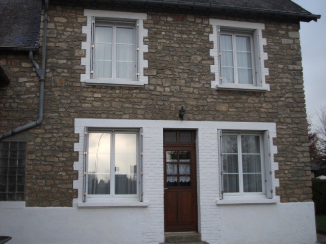 2 House Complex One of Which is Stone - 2