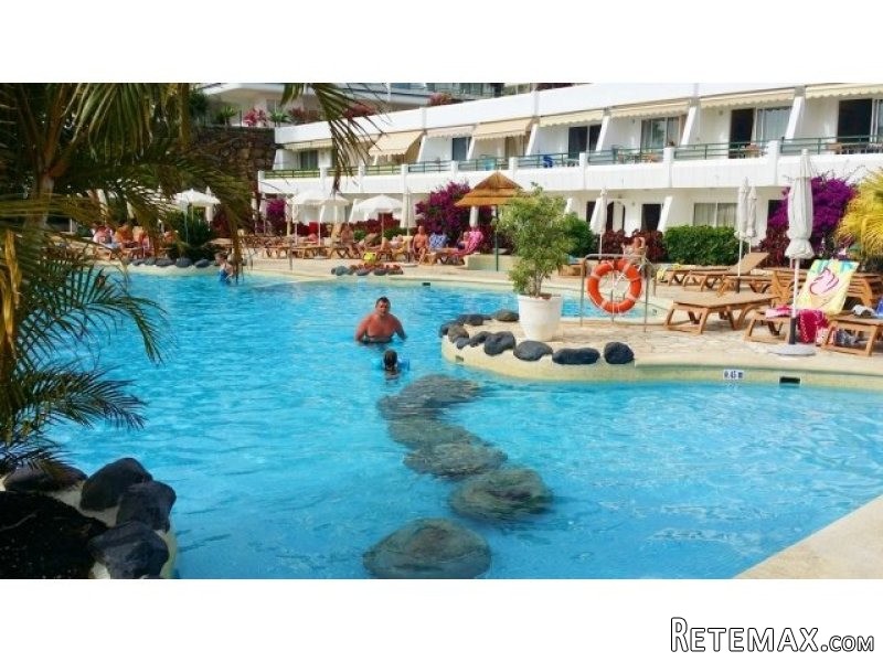 Studio with sea views for sale on..