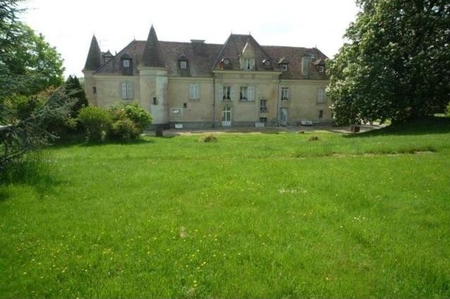 8 bedroom Castle For Sale: 51700 EPERNAY