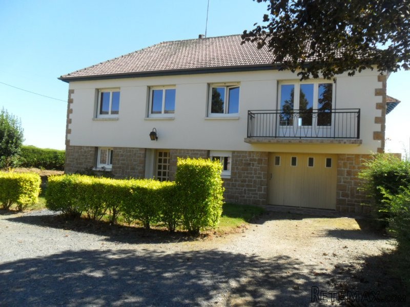 Detached House with Two Outbuildings
