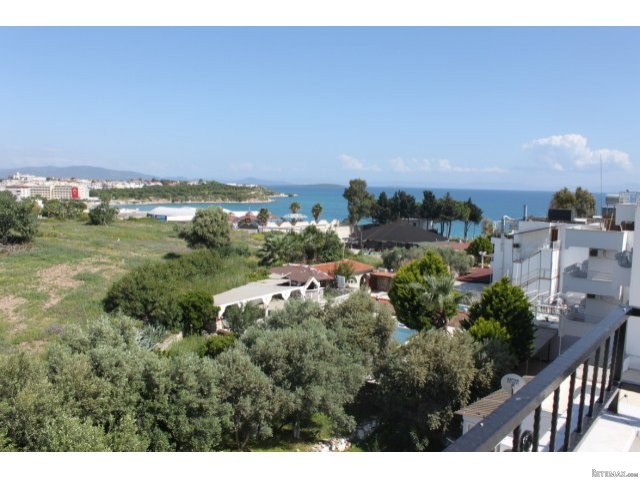 Sea View triplex apartment, Altinkum.