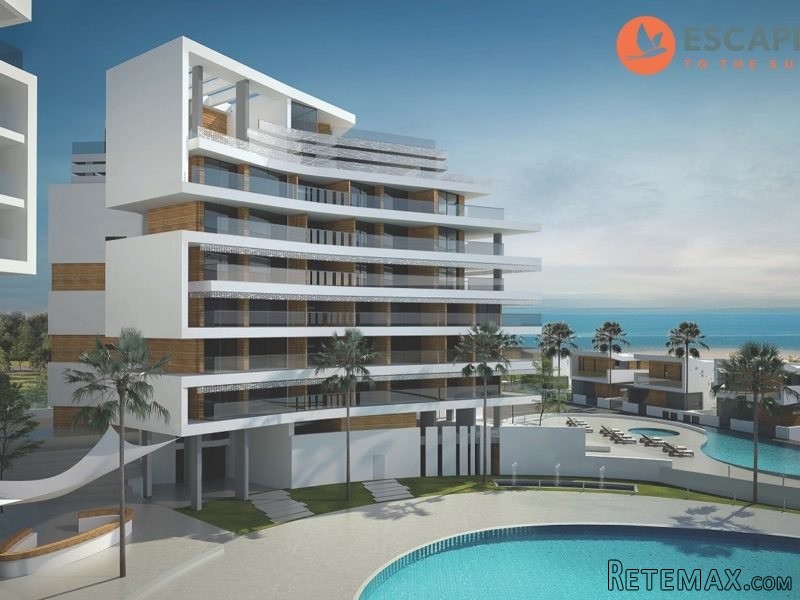 Luxury Penthouse In Sun City, Sotira..