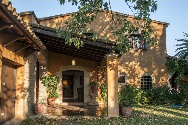 5 bedroom Character For Sale: GIRONA..