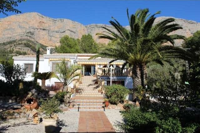 5 Bedroom Villa in Javea