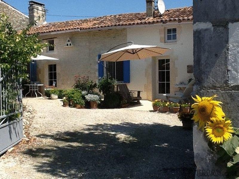 3 Bedroom Village House For Sale